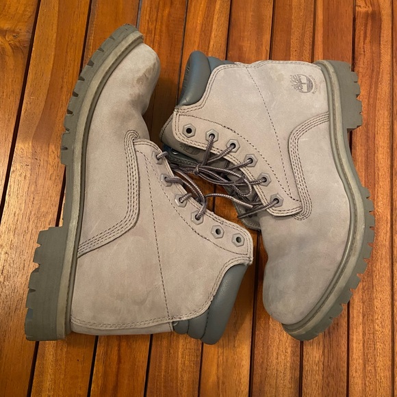 Timberland Gray Boots - Picture 7 of 12